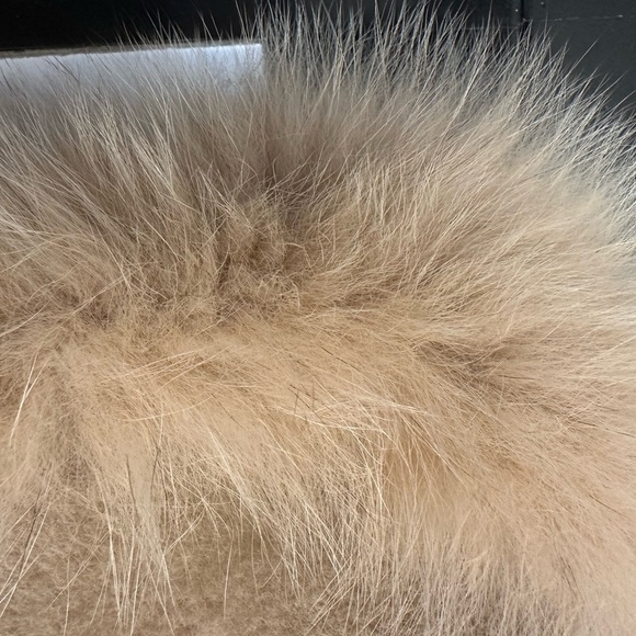 Mitchie’s Matchings Genuine Shearling Vest - Picture 10 of 16